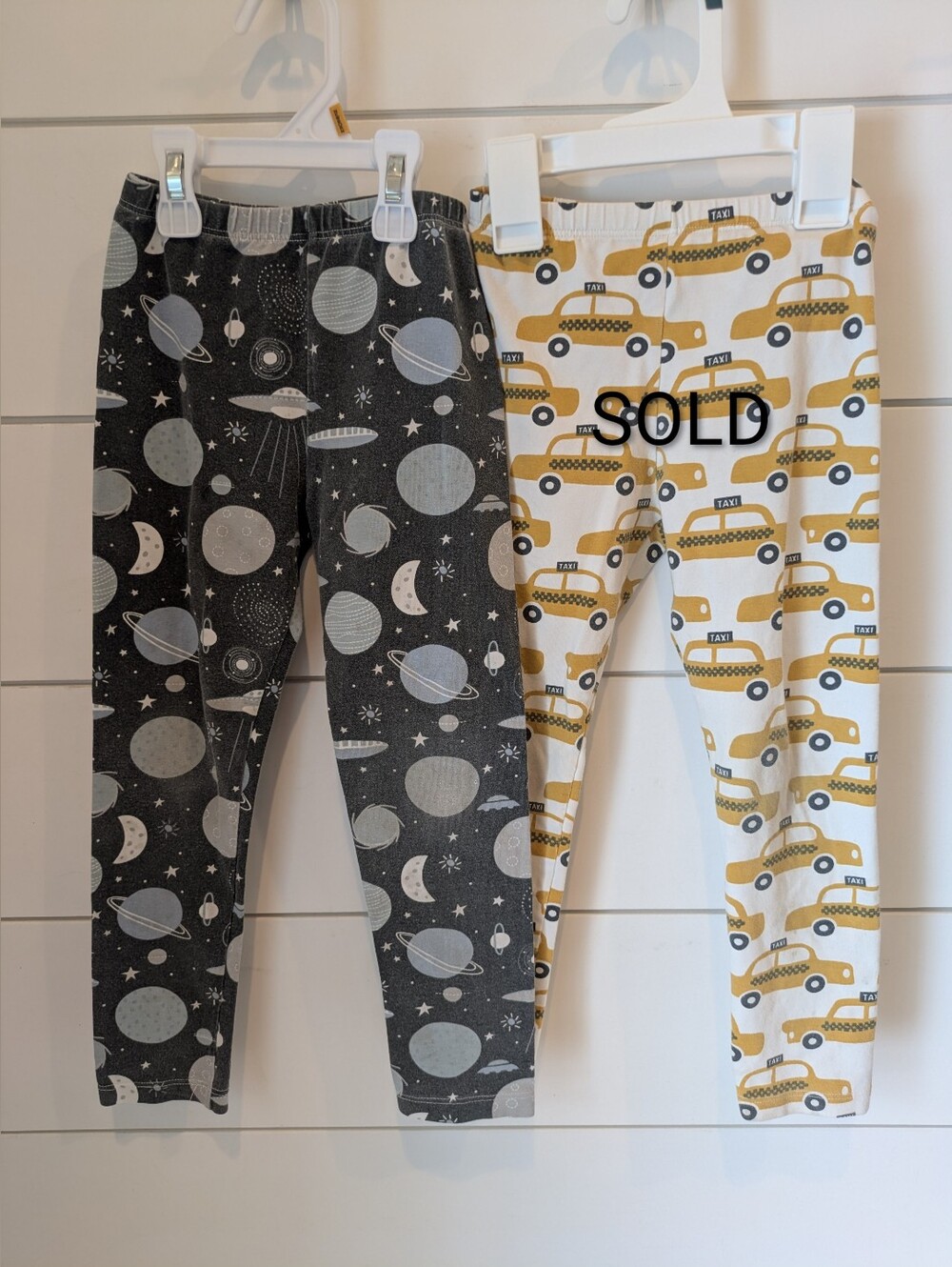 Winter Water Factory Leggings, Size 6